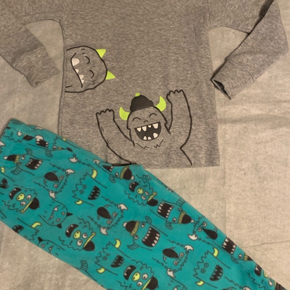 💎Very cute Monster PJ set by Carter💕 - Picture 2 of 6